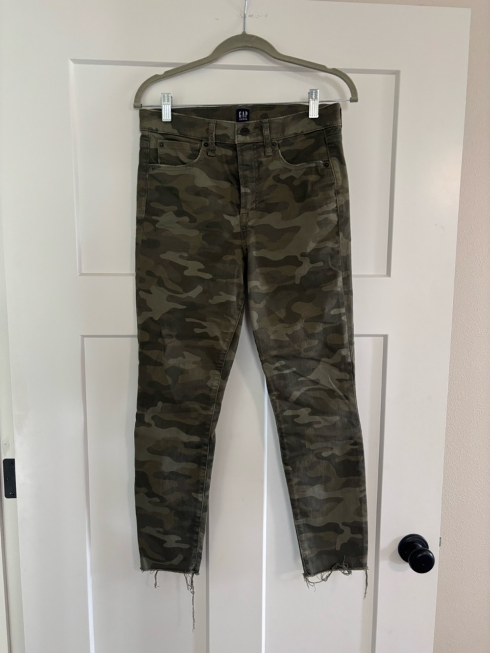 Gap True Skinny Jeans